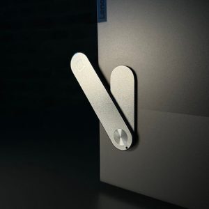 Magnetic Foldable Holder